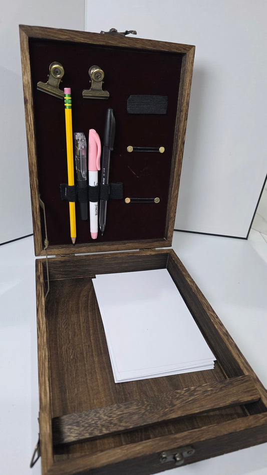 THE READER'S ARCHIVES Wandering easel, writing and drawing tool.